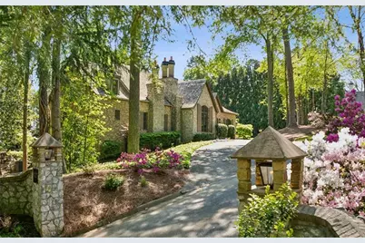 105 Kingston Manor, Atlanta, GA 30342 - Photo 93