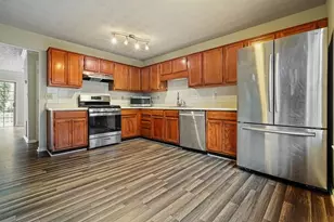 6617 Meadow Green Cir, Peachtree Corners, GA 30092 - Photo 5