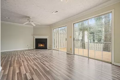 6617 Meadow Green Circle, Peachtree Corners, GA 30092 - Photo 11