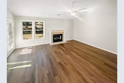 3885 Hadley Farm Drive, Marietta, GA 30066 - Photo 3