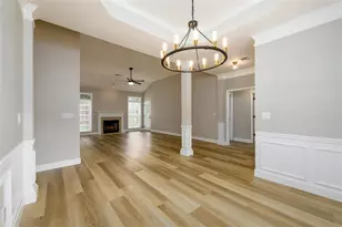 900 Downyshire Dr, Lawrenceville, GA 30044 - Photo 9