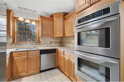 2981 Wilsons Crossing Court, Atlanta, GA 30033 - Photo 5