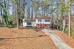 4703 N Springs Rd NW, Kennesaw, GA 30144 - Photo 3