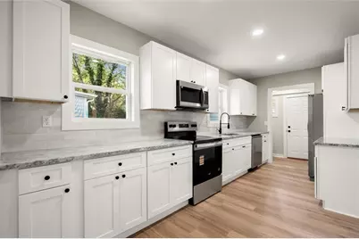 1332 Thurgood Street SW, Atlanta, GA 30314 - Photo 19