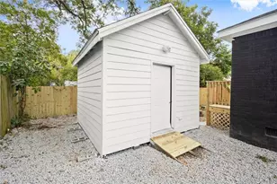 1332 Thurgood St SW, Atlanta, GA 30314 - Photo 35