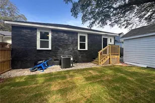 1332 Thurgood St SW, Atlanta, GA 30314 - Photo 7