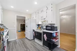 667 Cora Ct NW, Lilburn, GA 30047 - Photo 9