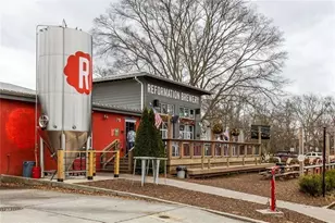 116 Swanee Ln, Woodstock, GA 30188 - Photo 37