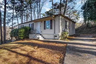 2361 Swallow Circle, Atlanta, GA 30315 - Photo 3