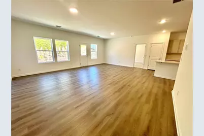 5316 Heron Bay Boulevard, Locust Grove, GA 30248 - Photo 19