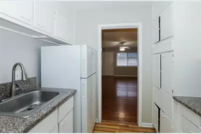 3300 College Street #18, College Park, GA 30337 - Photo 5