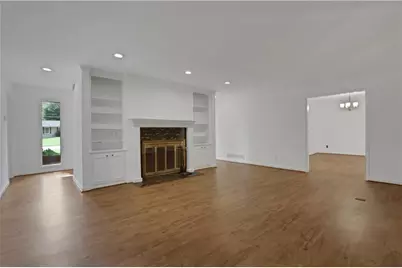 4405 Bonaparte Drive, Tucker, GA 30084 - Photo 5