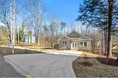 4122 Belvedere Drive, Gainesville, GA 30506 - Photo 5