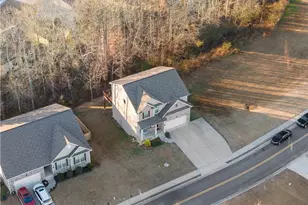 201 McGinnis Cir, Calhoun, GA 30701 - Photo 7