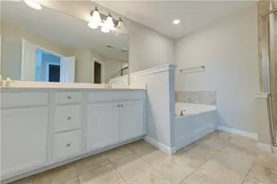 496 Sunset Park Dr, Suwanee, GA 30024 - Photo 17