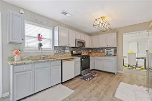 6637 Chason Woods Ct, Jonesboro, GA 30238 - Photo 15