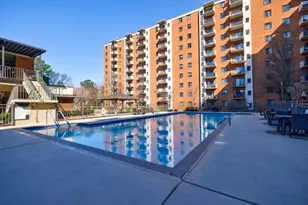 300 Johnson Ferry Road NE, Atlanta, GA 30328 - Photo 31