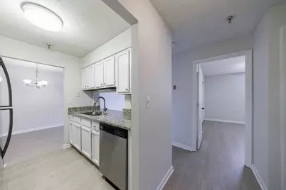 300 Johnson Ferry Road NE #B113, Atlanta, GA 30328 - Photo 3