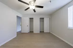 300 Johnson Ferry Road NE, Atlanta, GA 30328 - Photo 23