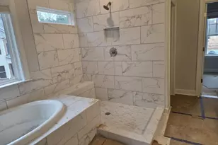 3240 Lions Ruby Ln, Atlanta, GA 30349 - Photo 15