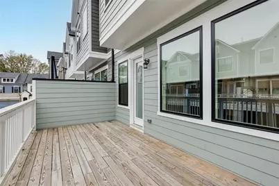 355 Walker Avenue, Roswell, GA 30076 - Photo 31