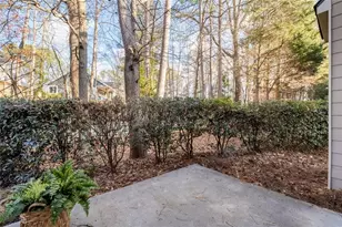 1270 Harris Commons Pl, Roswell, GA 30076 - Photo 19