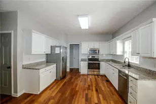 435 Chandler Ct, Sugar Hill, GA 30518 - Photo 11