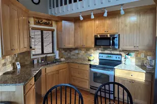 28 Little Hendricks Mountain Cir, Jasper, GA 30143 - Photo 3