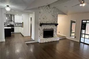 205 Tallow Box Dr, Roswell, GA 30076 - Photo 5