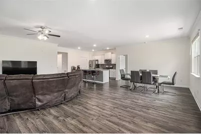 2304 Pelham Pass, Dacula, GA 30019 - Photo 7