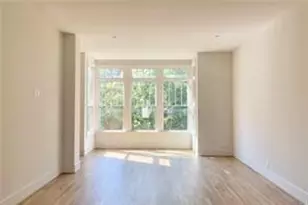 676 Hank Aaron Dr SE, Atlanta, GA 30315 - Photo 23