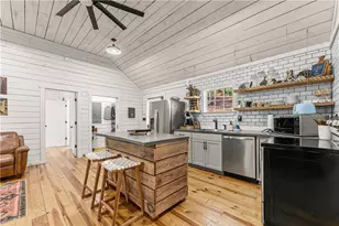 121 Waterfalls Wy, Clarkesville, GA 30523 - Photo 19