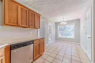 647 New England Way, Lawrenceville, GA 30046 - Photo 11