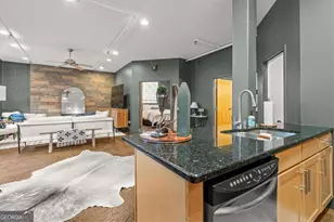 205 Johnson Ave, Carrollton, GA 30117 - Photo 15