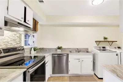 2761 Farmstead Road SE, Smyrna, GA 30080 - Photo 13