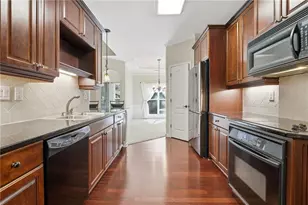 310 Lauren Ln, Woodstock, GA 30188 - Photo 17