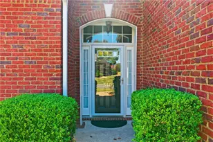 310 Lauren Ln, Woodstock, GA 30188 - Photo 3