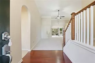 310 Lauren Ln, Woodstock, GA 30188 - Photo 7