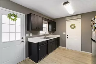 4560 Spring Leaf Dr, Gillsville, GA 30543 - Photo 11