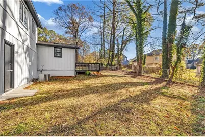 3959 Wood Path Drive, Stone Mountain, GA 30083 - Photo 31