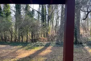 4256 Indian Manor Dr, Stone Mountain, GA 30083 - Photo 5