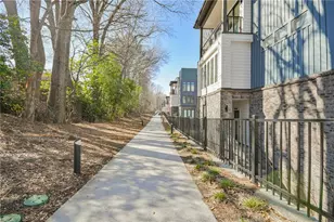 1050 Stacks Ave SE, Atlanta, GA 30315 - Photo 25