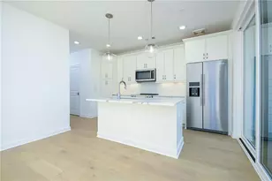 1050 Stacks Ave SE, Atlanta, GA 30315 - Photo 5