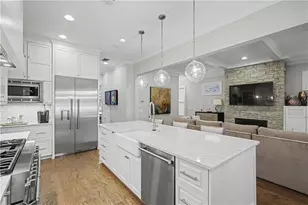 317 Riversedge Dr, Atlanta, GA 30339 - Photo 13