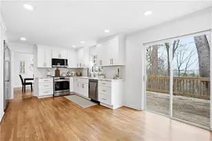 2958 Applewood Ct NE, Atlanta, GA 30345 - Photo 5