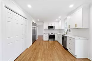 2958 Applewood Ct NE, Atlanta, GA 30345 - Photo 7