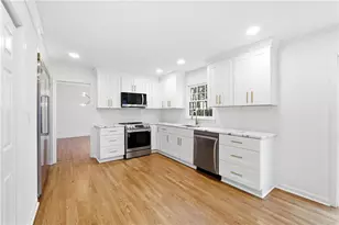 2958 Applewood Ct NE, Atlanta, GA 30345 - Photo 7