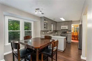 1202 Shallowford Trace Ct, Woodstock, GA 30189 - Photo 9