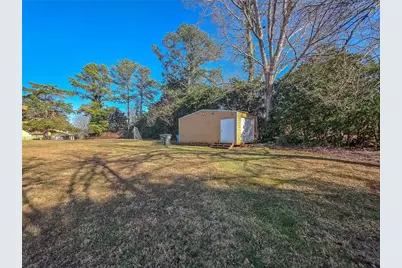 3944 Thornhill Drive SW, Lilburn, GA 30047 - Photo 43