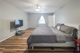 3944 Thornhill Dr SW, Lilburn, GA 30047 - Photo 35